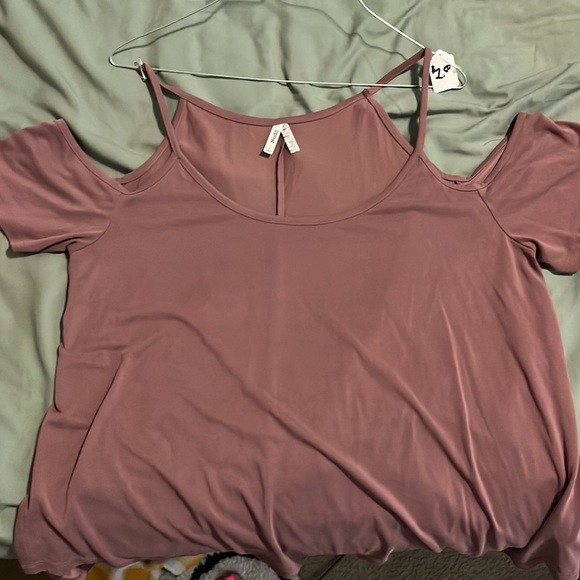 Maroon Tank top - Picture 3 of 3